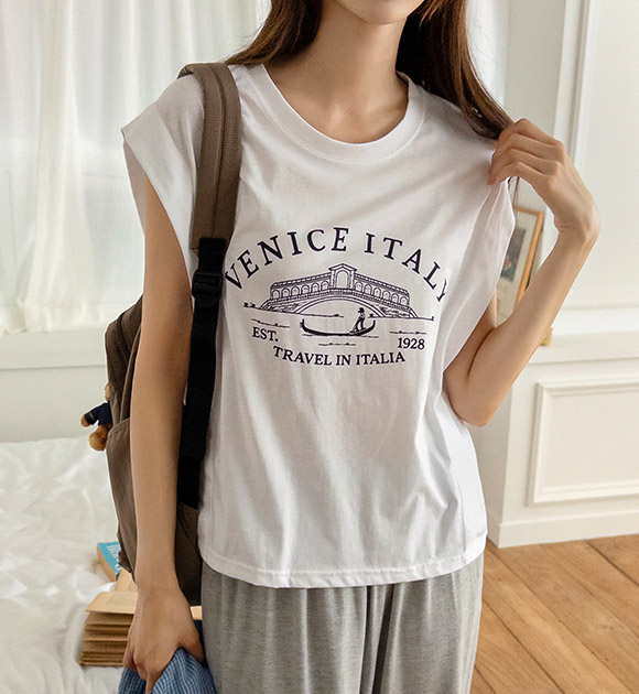 Body Print Tank Top