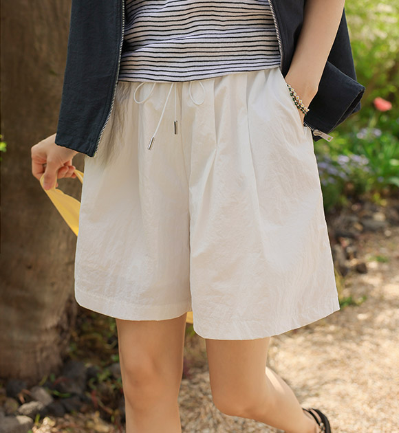 [JUST BETTER] pintuck Flare Summer Mid-thigh Pants