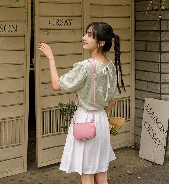 [JUST BETTER] Rose Wrinkle Blouse Tee