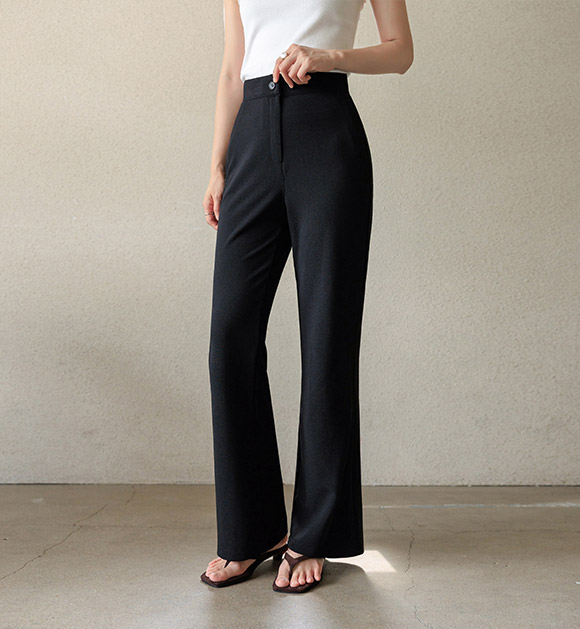 Hip-Shaping Bootcut Slacks (Short/Long)