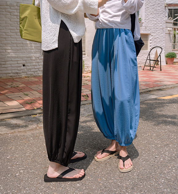 Ice-Cool Pintuck Cropped Harem Pants