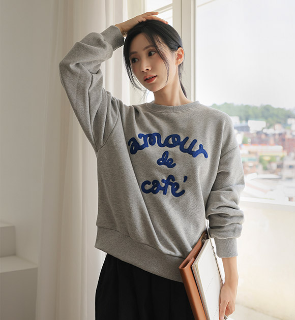 French Embroidery Loose Fit Sweatshirt