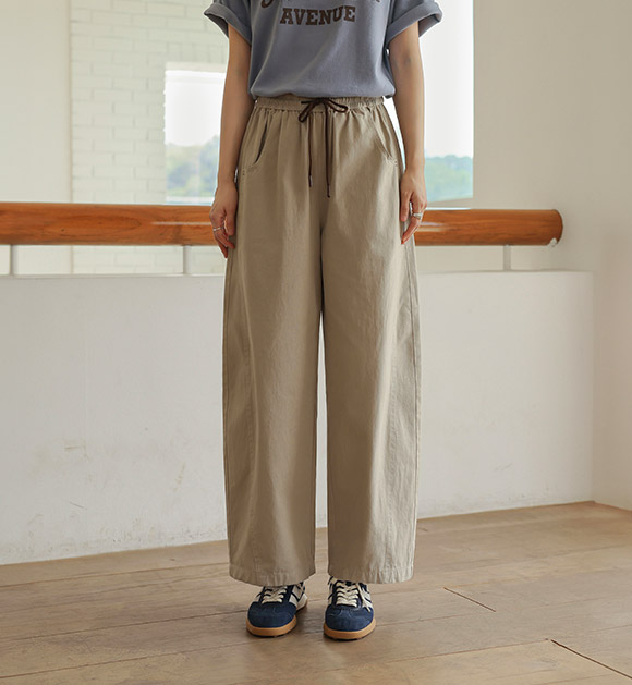 Side-Seam Balloon Banding Pants