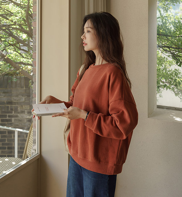 Stretchy Knit-Like Sweatshirt T-Shirt