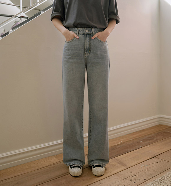 Figure-Flattering Slub Straight Jeans with Hip Pockets (Short/Long)