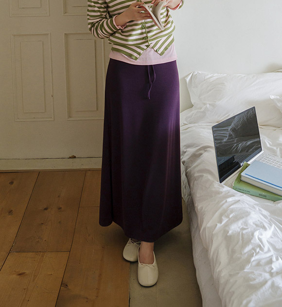 Merlin String Stretch Long Skirt
