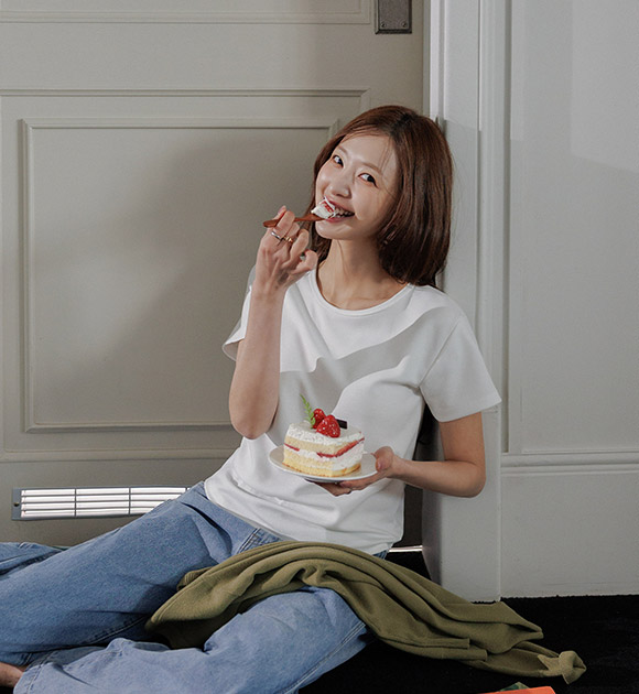 [💕Preparing for the Heat/Trending][JUST BETTER] Essential Line T-shirt