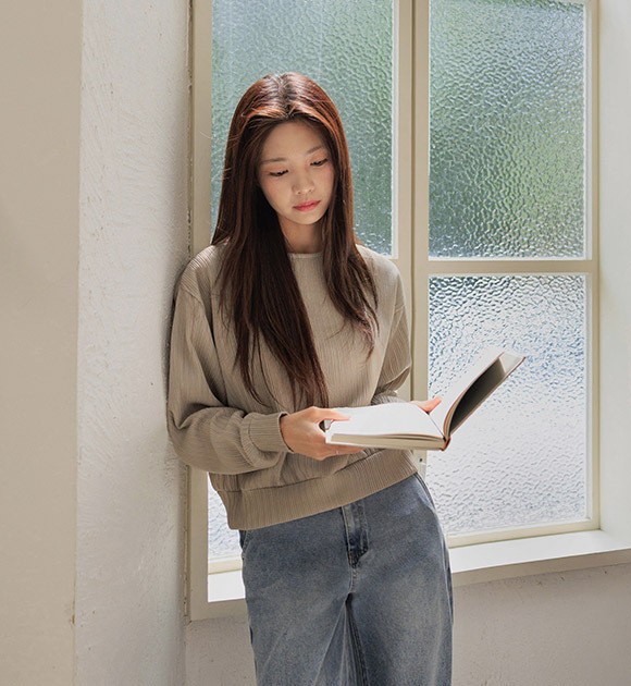 [Even Prettier in Person 💕/Workwear] [JUST BETTER] Pleated Volume Sweatshirt