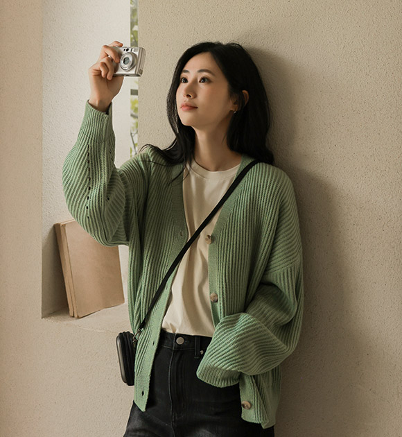 Loose-Fit Open-Knit Cardigan
