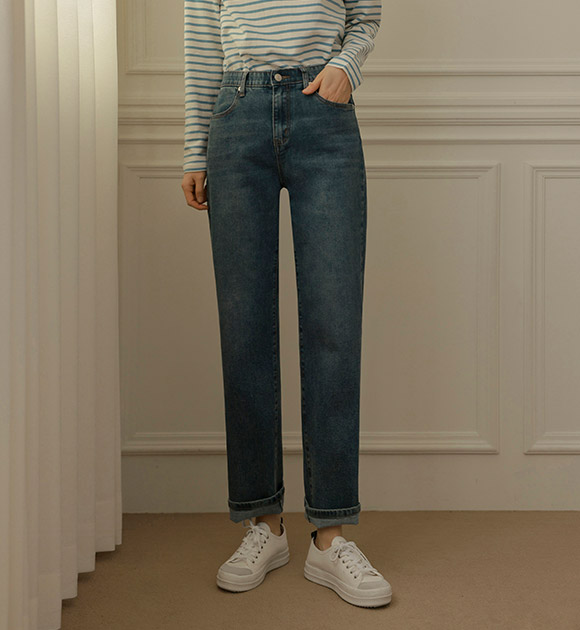 [REEZE] Vintage Blue Reese embroidery Baggy jeans
