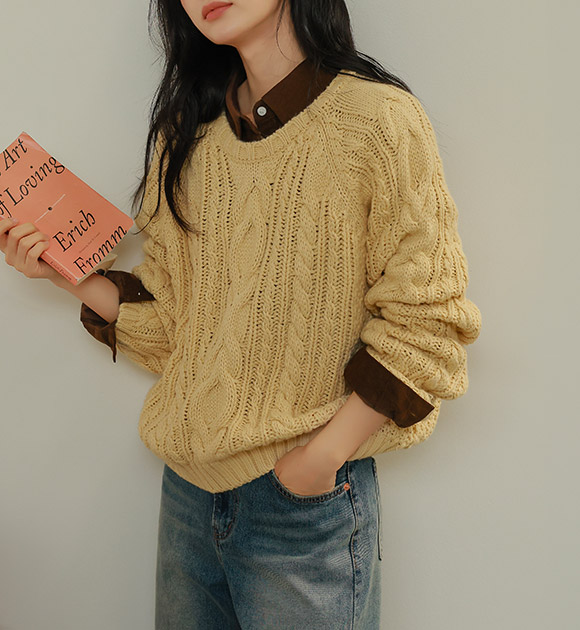 Symphony Chunky Cable-Knit Sweater