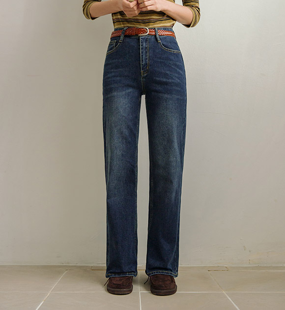 Standard Hidden-Band Straight-Leg Jeans