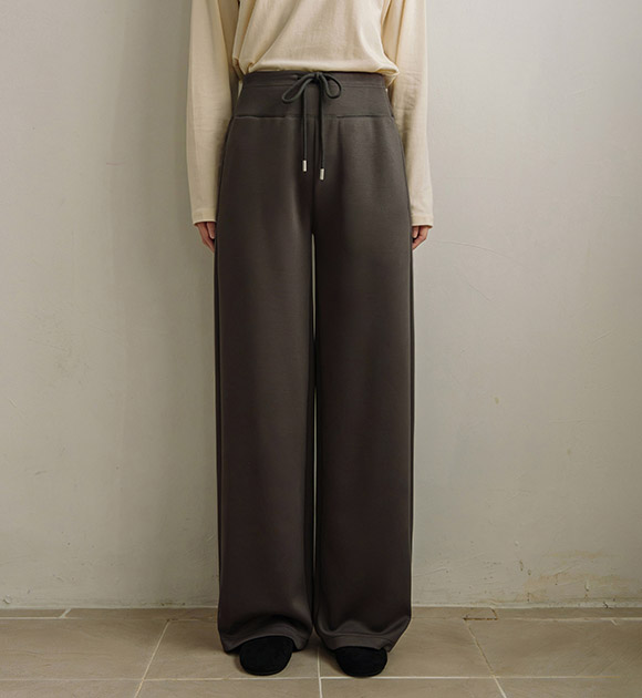 Comfy Deep-Banding Straight Wide-Leg Pants