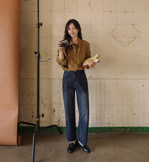 Mer Indigo Straight-Leg Jeans