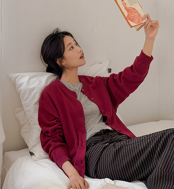 Renel Lambswool Round-Neck Cardigan
