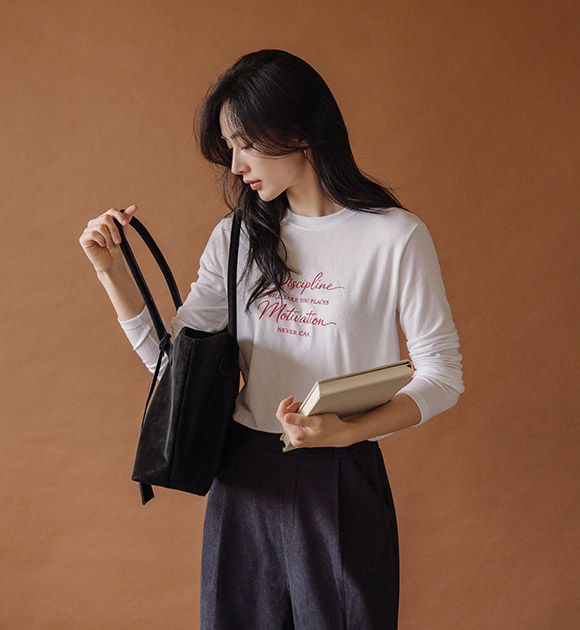 Reed Point Lettering Long-Sleeve Tee
