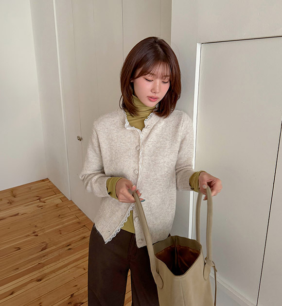 Roel Lace Cardigan