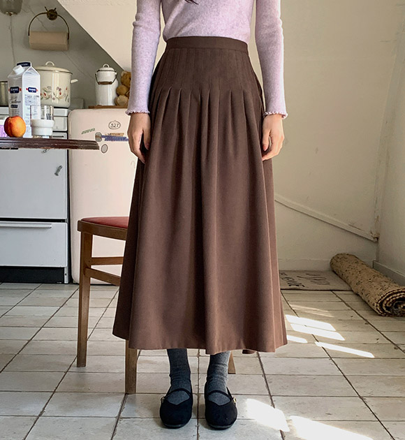 Rosie Corduroy Back Banded Skirt